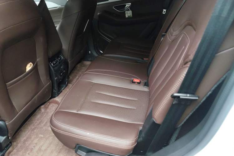 Used JETOUR X90 PLUS 2021 1.6TD DCT Villa 7-Seater Interior 4