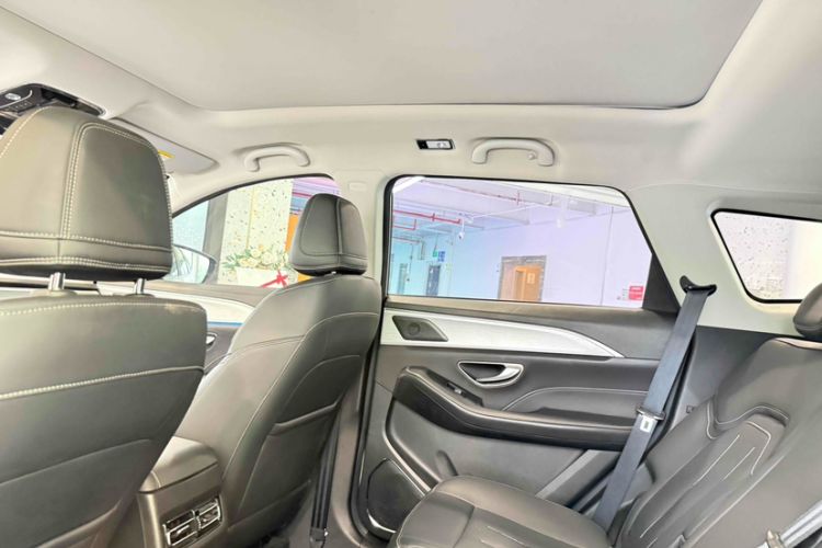 Used JETOUR X90 PLUS 2021 1.6TD DCT Estate 5-seater Interior 9