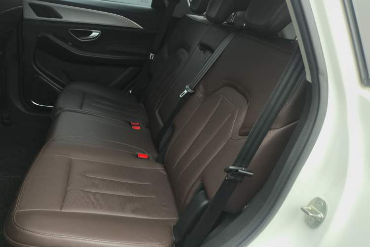 Used JETOUR X90 PLUS 2021 1.6TD DCT Estate 5-seater Left Rear Seat