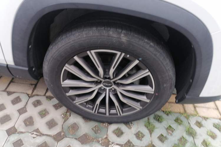 Used JETOUR X90 PLUS 2021 1.6TD DCT Villa 7-Seater Right Front Wheel Hub
