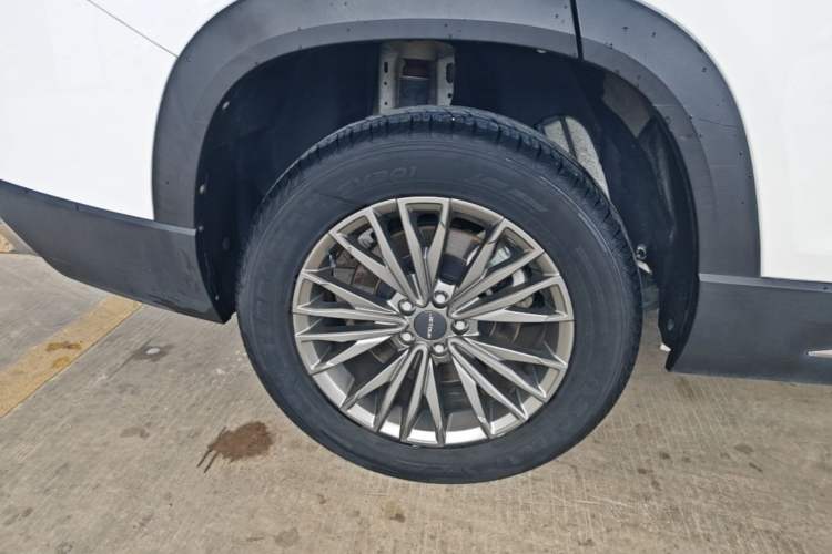 Used JETOUR X90 PLUS 2021 1.5T Manual "Yangfang" 5-Seater Right Rear Wheel Hub