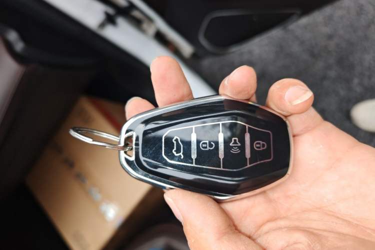 Used JETOUR X90 PLUS 2021 1.5T Manual "Yangfang" 5-Seater Vehicle Key