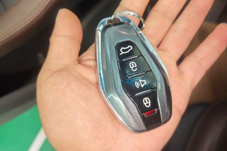 Used JETOUR X90 PLUS 2021 1.6TD DCT Villa 7-Seater Vehicle Key
