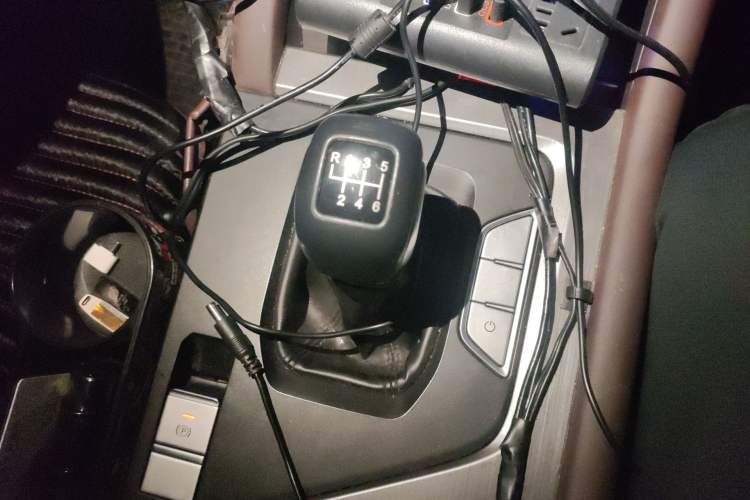 Used JETOUR X90 PLUS 2022 1.5T Manual Bieyuan 7-Seater Gear Lever