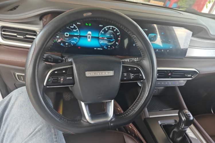 Used JETOUR X90 PLUS 2022 1.5T Manual Bieyuan 7-Seater Steering Wheel