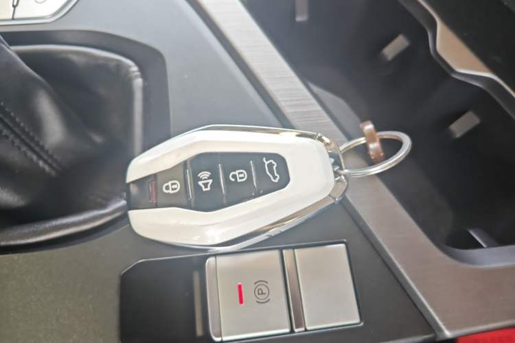 Used JETOUR X90 PLUS 2022 1.5T Manual Bieyuan 7-Seater Vehicle Key