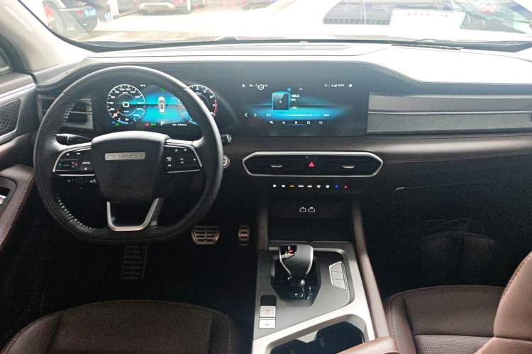 Used JETOUR X90 PLUS 2023 1.6TD DCT Villa 5-Seater Center Console