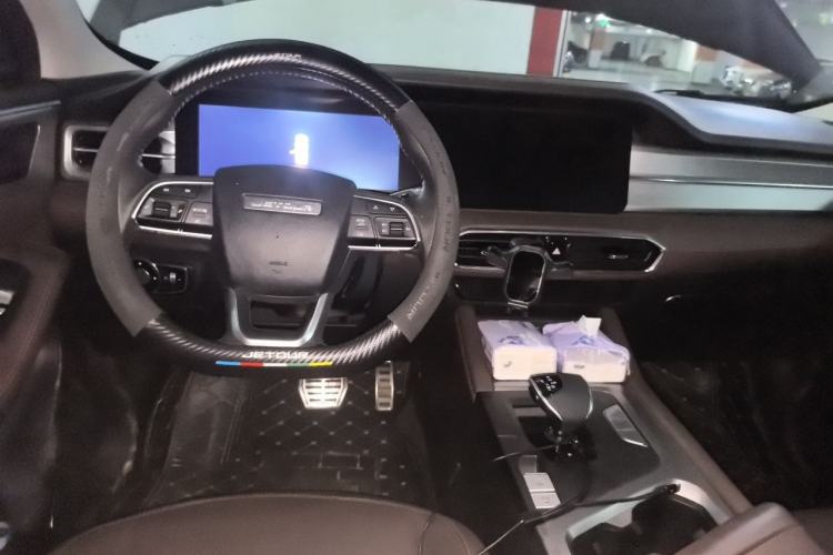 Used JETOUR X90 PLUS 2023 Facelift 1.6TD DCT Villa 7-Seater Center Console