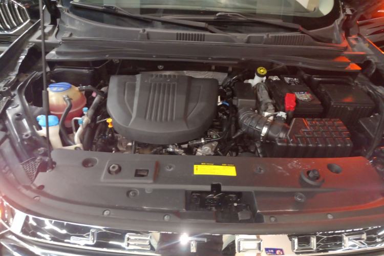 Used JETOUR X90 PLUS 2023 1.6TD DCT Villa 5-Seater Engine Bay