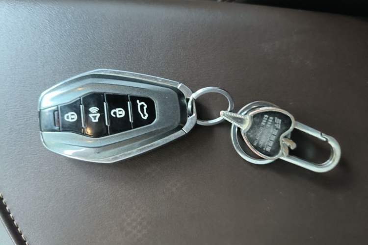 Used JETOUR X90 PLUS 2023 Facelift 1.6TD DCT Villa 7-Seater Interior 1