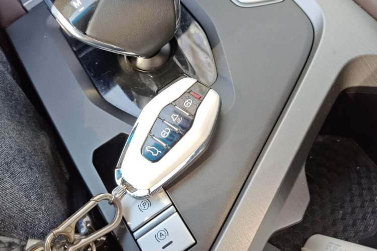 Used JETOUR X90 PLUS 2023 Facelift 1.6TD DCT Villa 7-Seater Interior 1