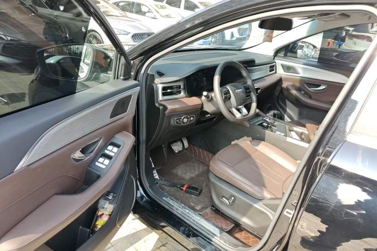 Used JETOUR X90 PLUS 2023 Facelift 1.6TD DCT Villa 7-Seater Interior 3