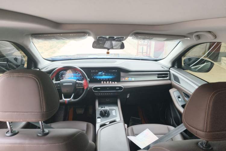 Used JETOUR X90 PLUS 2023 1.6TD DCT Flat-Platform + 5 Seats Interior 3