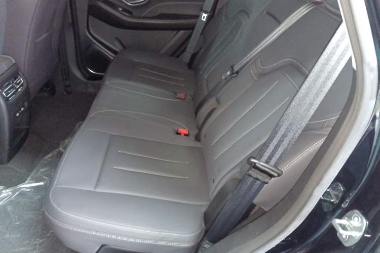 Used JETOUR X90 PLUS 2023 2.0T DCT Castle 5 Seats Interior 4