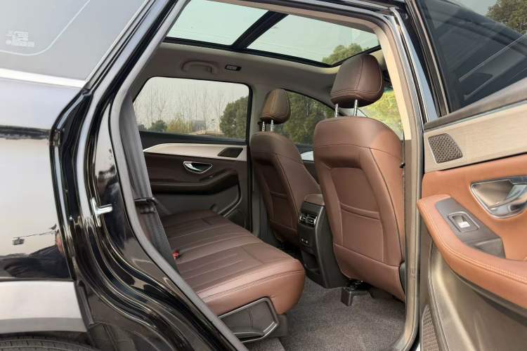 Used JETOUR X90 PLUS 2023 1.6TD DCT Villa 5-Seater Interior 5