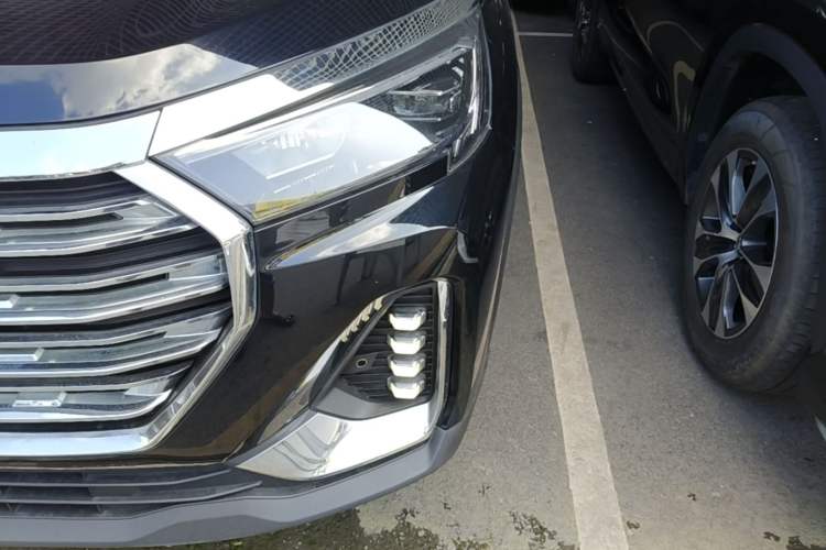 Used JETOUR X90 PLUS 2023 Facelift 1.6TD DCT Villa 5-Seater Left Front Headlight
