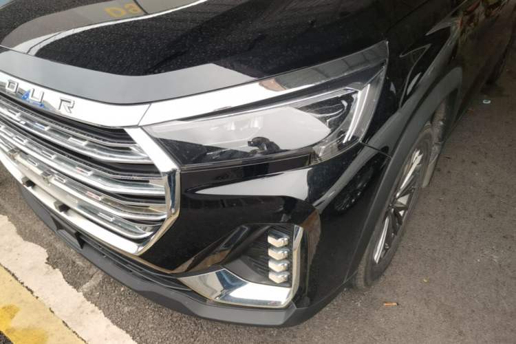 Used JETOUR X90 PLUS 2023 Revised Version 1.5T Manual Country House Style 5 Seats Left Front Headlight