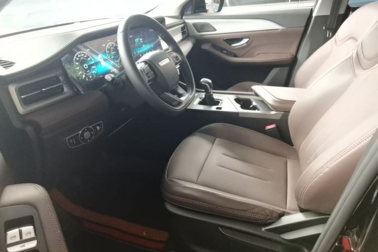 Used JETOUR X90 PLUS 2023 Revised Version 1.5T Manual Country House Style 5 Seats Left Front Seat