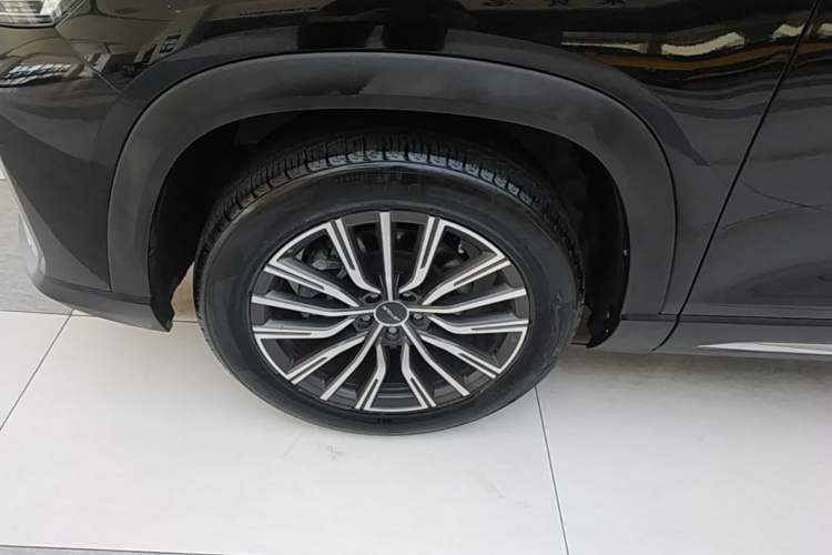 Used JETOUR X90 PLUS 2023 1.6TD DCT Flat-Platform + 7 Seats Left Front Wheel Hub