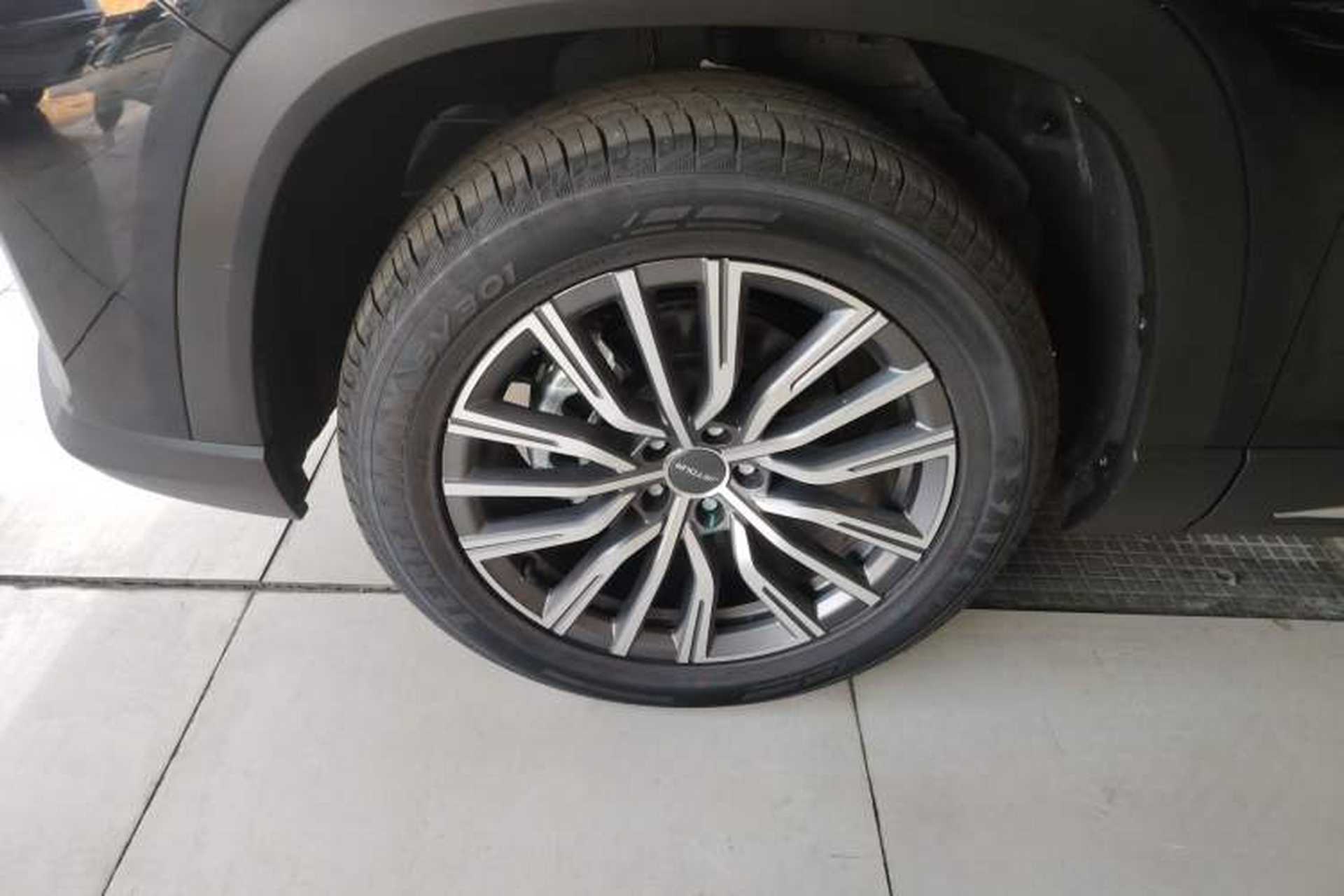 Used JETOUR X90 PLUS 2023 1.6TD DCT Flat-Platform + 5 Seats Left Front Wheel Hub