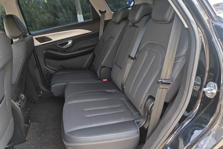 Used JETOUR X90 PLUS 2023 1.6TD DCT Villa 7-Seater Left Rear Seat