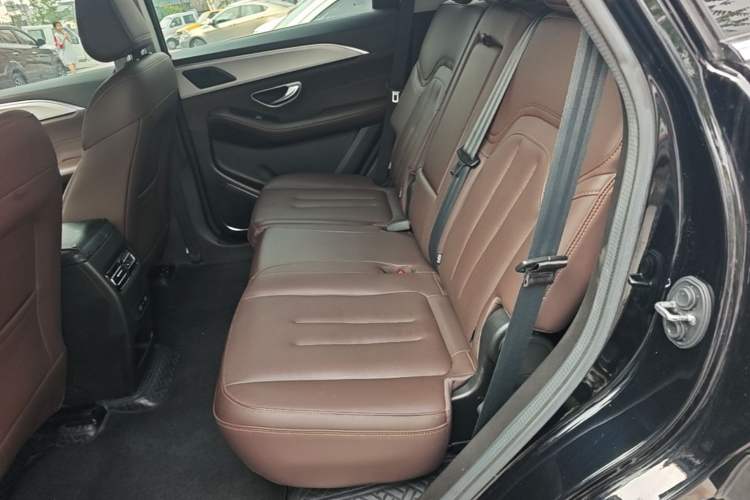 Used JETOUR X90 PLUS 2023 1.5T Manual "Yangfang" 7-Seater Left Rear Seat