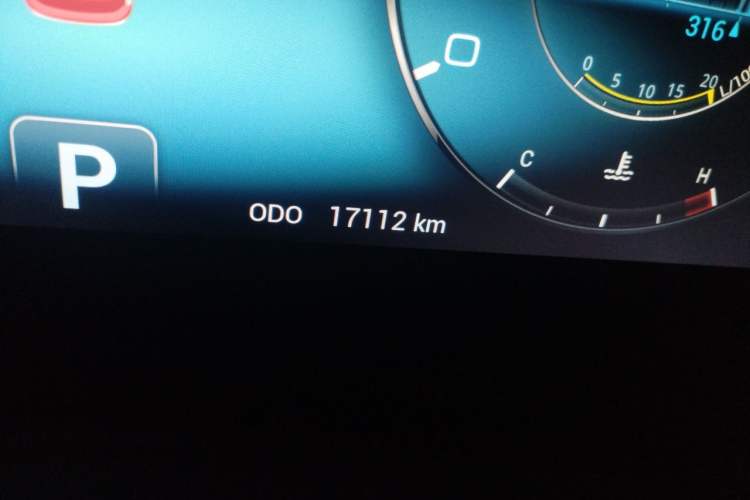 Used JETOUR X90 PLUS 2023 Facelift 1.6TD DCT Villa 7-Seater Odometer Close Up