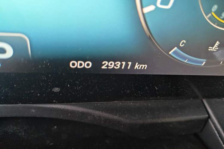 Used JETOUR X90 PLUS 2023 1.6TD DCT Villa 7-Seater Odometer Close Up
