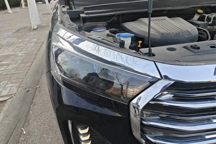 Used JETOUR X90 PLUS 2023 1.6TD DCT Villa 7-Seater Right Front Headlight