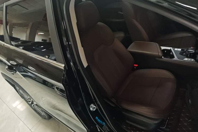 Used JETOUR X90 PLUS 2023 Facelift 1.6TD DCT Villa 5-Seater Right Front Seat