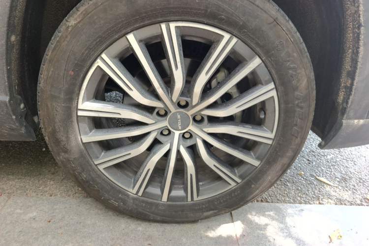 Used JETOUR X90 PLUS 2023 Facelift 1.6TD DCT Villa 7-Seater Right Front Wheel Hub
