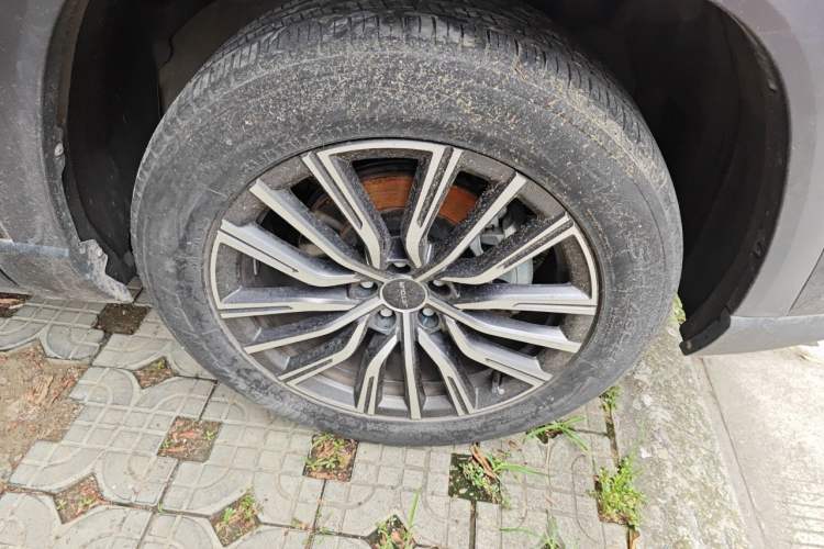 Used JETOUR X90 PLUS 2023 Facelift 1.6TD DCT Villa 7-Seater Right Front Wheel Hub