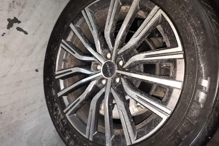 Used JETOUR X90 PLUS 2023 Facelift 1.6TD DCT Villa 7-Seater Right Front Wheel Hub