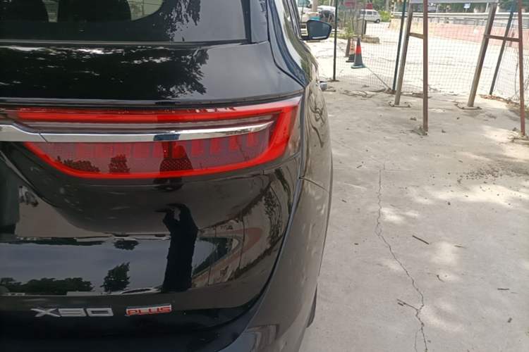 Used JETOUR X90 PLUS 2023 Facelift 1.6TD DCT Villa 7-Seater Right Rear Taillight