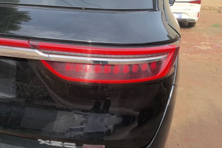 Used JETOUR X90 PLUS 2023 1.6TD DCT Flat-Platform + 5 Seats Right Rear Taillight