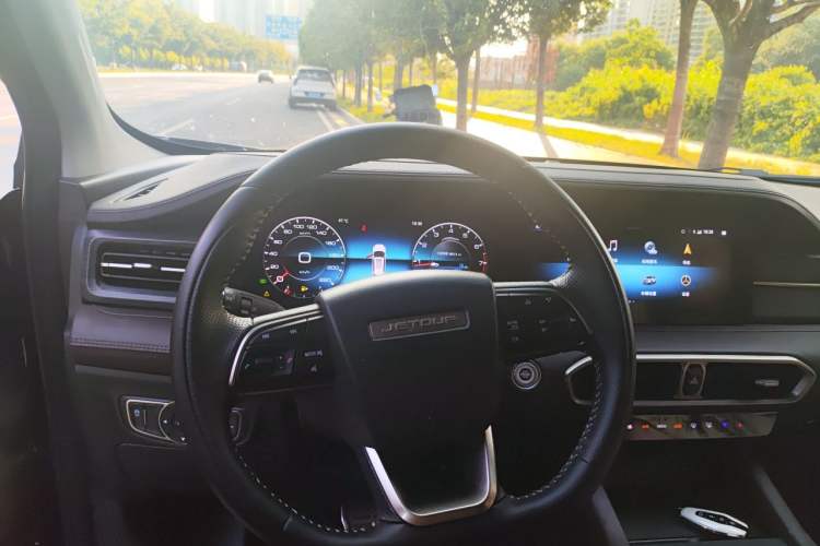 Used JETOUR X90 PLUS 2023 1.6TD DCT Villa 6 Seats Steering Wheel