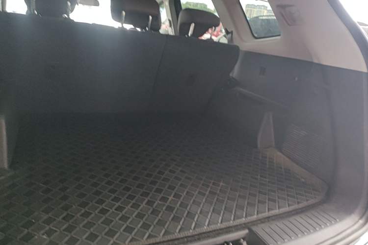 Used JETOUR X90 PLUS 2023 Facelift 1.6TD DCT Villa 5-Seater Trunk