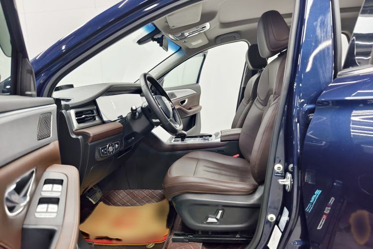 Used JETOUR X90 PLUS 2023 2.0T DCT Castle 7-Seater Interior 4