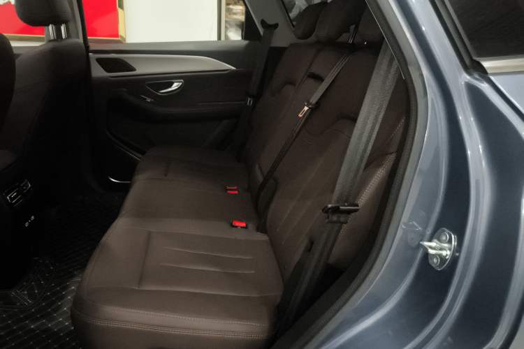 Used JETOUR X90 PLUS 2023 1.5T Manual Biyuan 5-Seater Interior 4