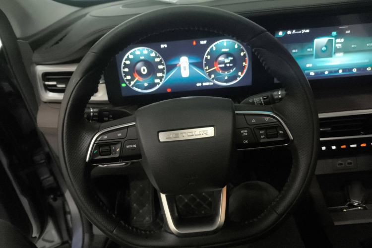 Used JETOUR X90 PLUS 2023 1.5T Manual Biyuan 5-Seater Steering Wheel