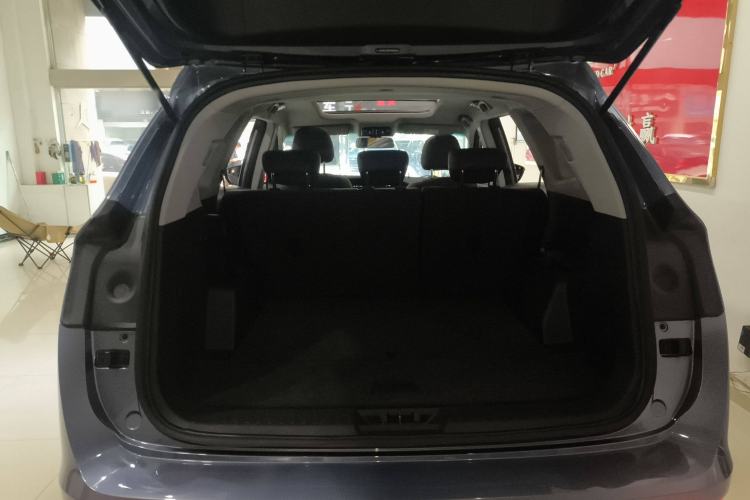 Used JETOUR X90 PLUS 2023 1.5T Manual Biyuan 5-Seater Trunk