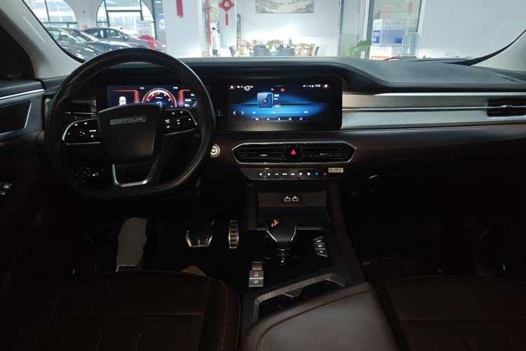 Used JETOUR X90 PLUS 2023 1.6TD DCT Villa 5-Seater Center Console