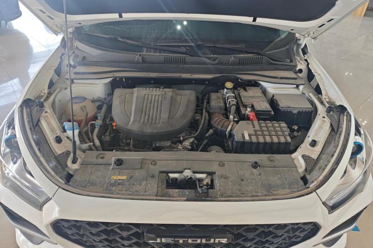 Used JETOUR X90 PLUS 2023 1.6TD DCT Flat-Platform + 5 Seats Engine Bay