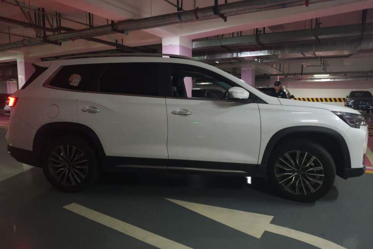 Used JETOUR X90 PLUS 2023 1.6TD DCT Villa 5-Seater Exterior 2