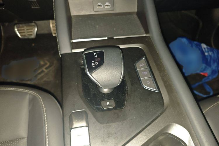 Used JETOUR X90 PLUS 2023 1.6TD DCT Villa 5-Seater Gear Lever