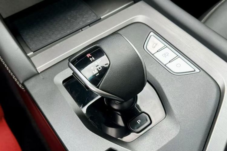 Used JETOUR X90 PLUS 2023 1.6TD DCT Villa 7-Seater Gear Lever