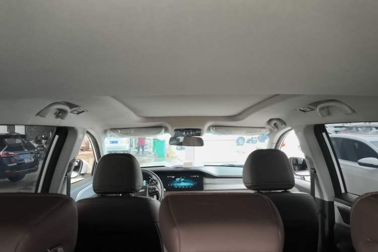 Used JETOUR X90 PLUS 2023 1.6TD DCT Villa 5-Seater Headliner