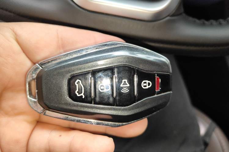 Used JETOUR X90 PLUS 2023 1.6TD DCT Flat-Platform + 5 Seats Interior 1