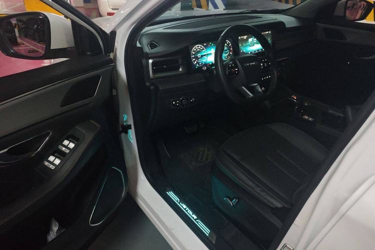 Used JETOUR X90 PLUS 2023 1.6TD DCT Villa 5-Seater Interior 2