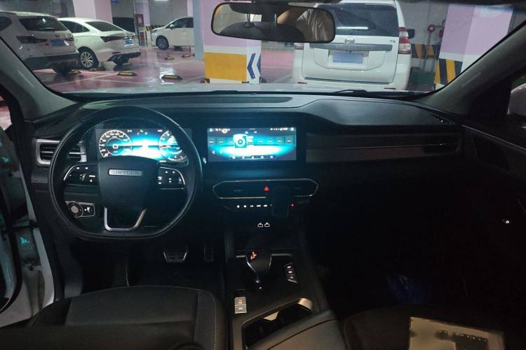 Used JETOUR X90 PLUS 2023 1.6TD DCT Villa 5-Seater Interior 3